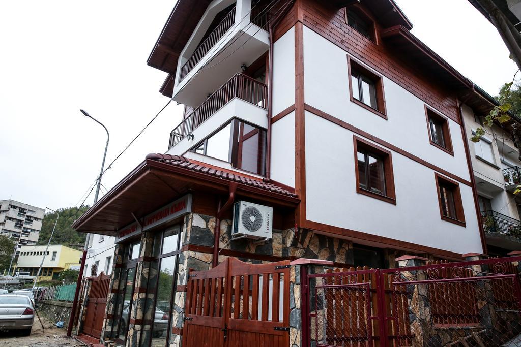 Hotel Stanchevata Kashta à Zlatograd Extérieur photo