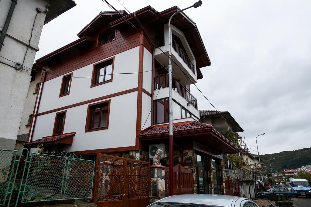 Hotel Stanchevata Kashta à Zlatograd Extérieur photo
