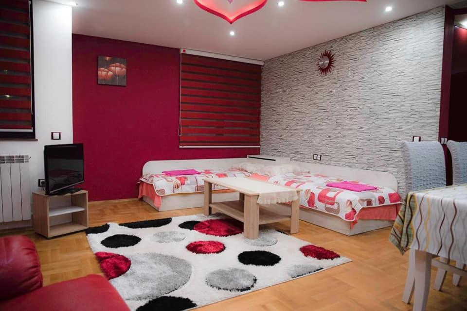 Hotel Stanchevata Kashta à Zlatograd Extérieur photo